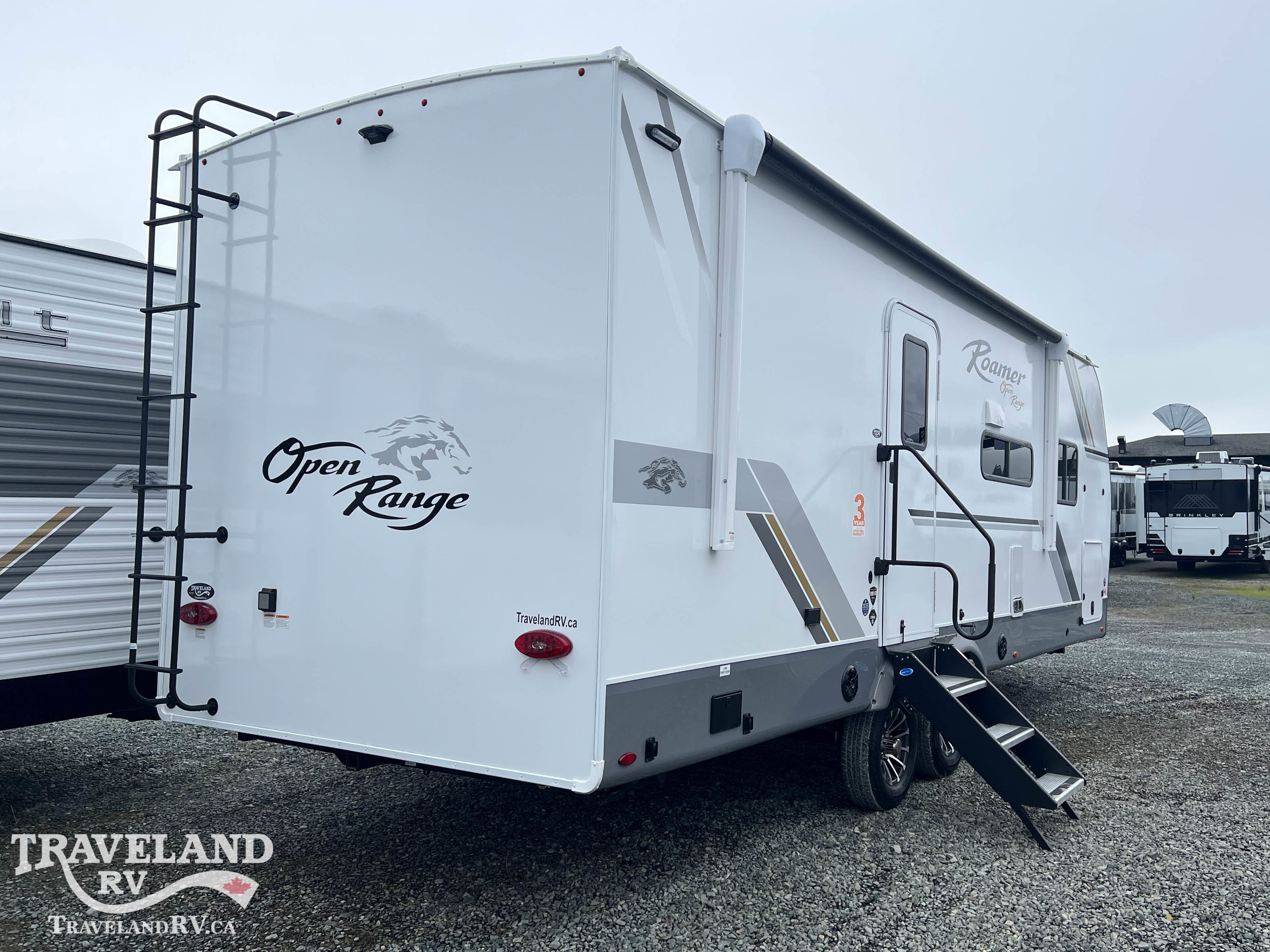 2026 Highland Ridge Roamer Light Duty 27RBOS - Image 6