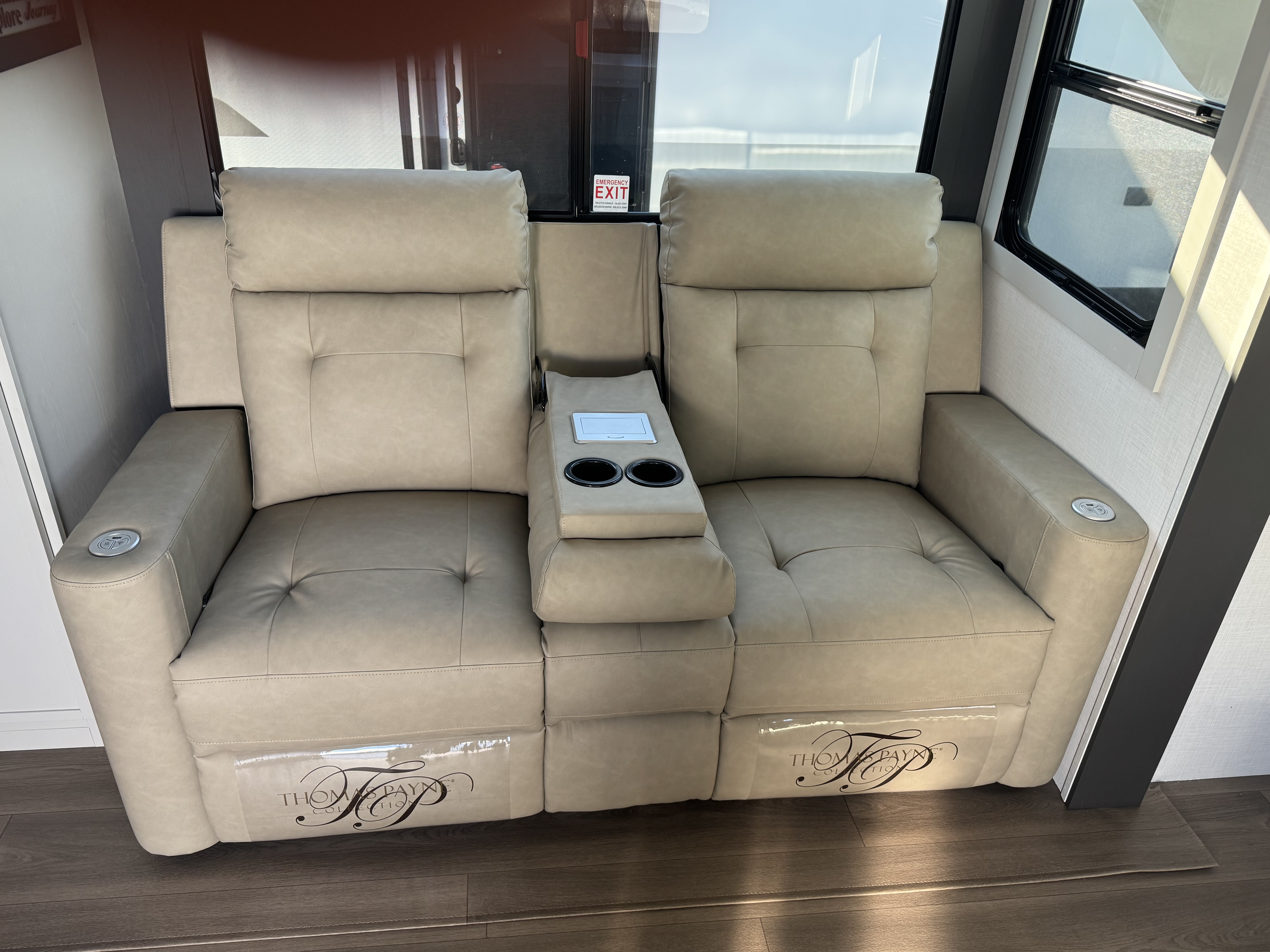 2027 VENTURE RV STRATUS 231VRK - Image 7