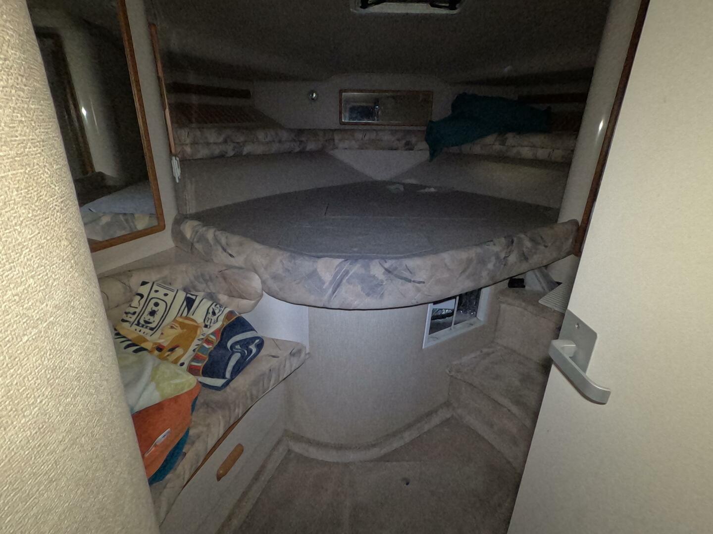 1995 Sea Ray 400 Express - Image 26