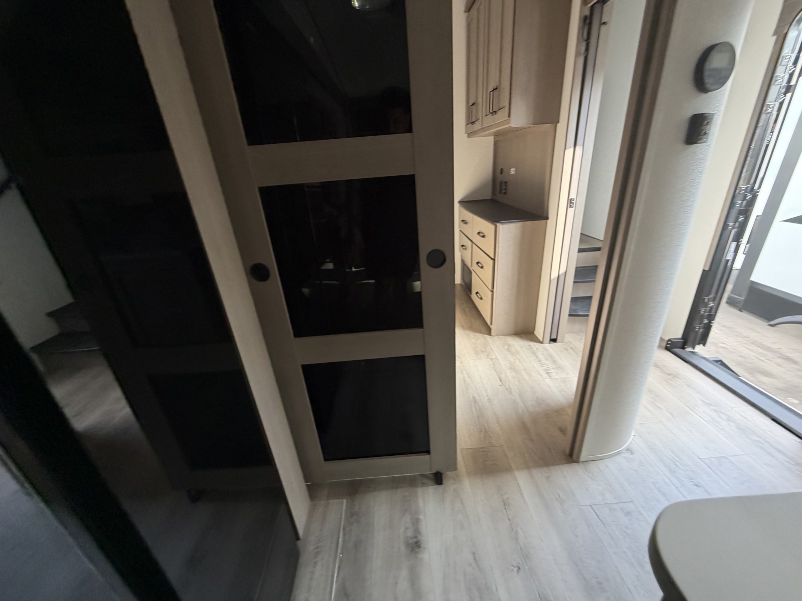 2026 GRAND DESIGN 324MBS - Image 24