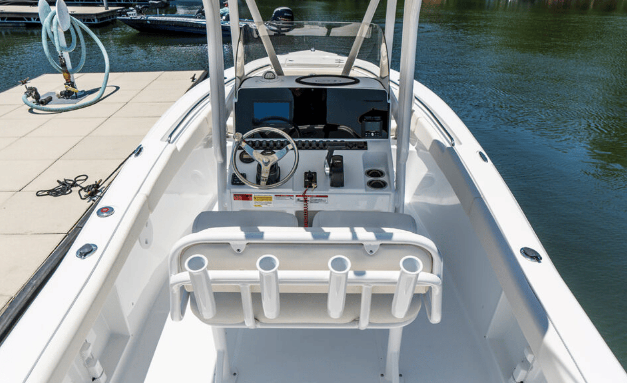 2027 Sea Hunt Ultra 219 - Image 3