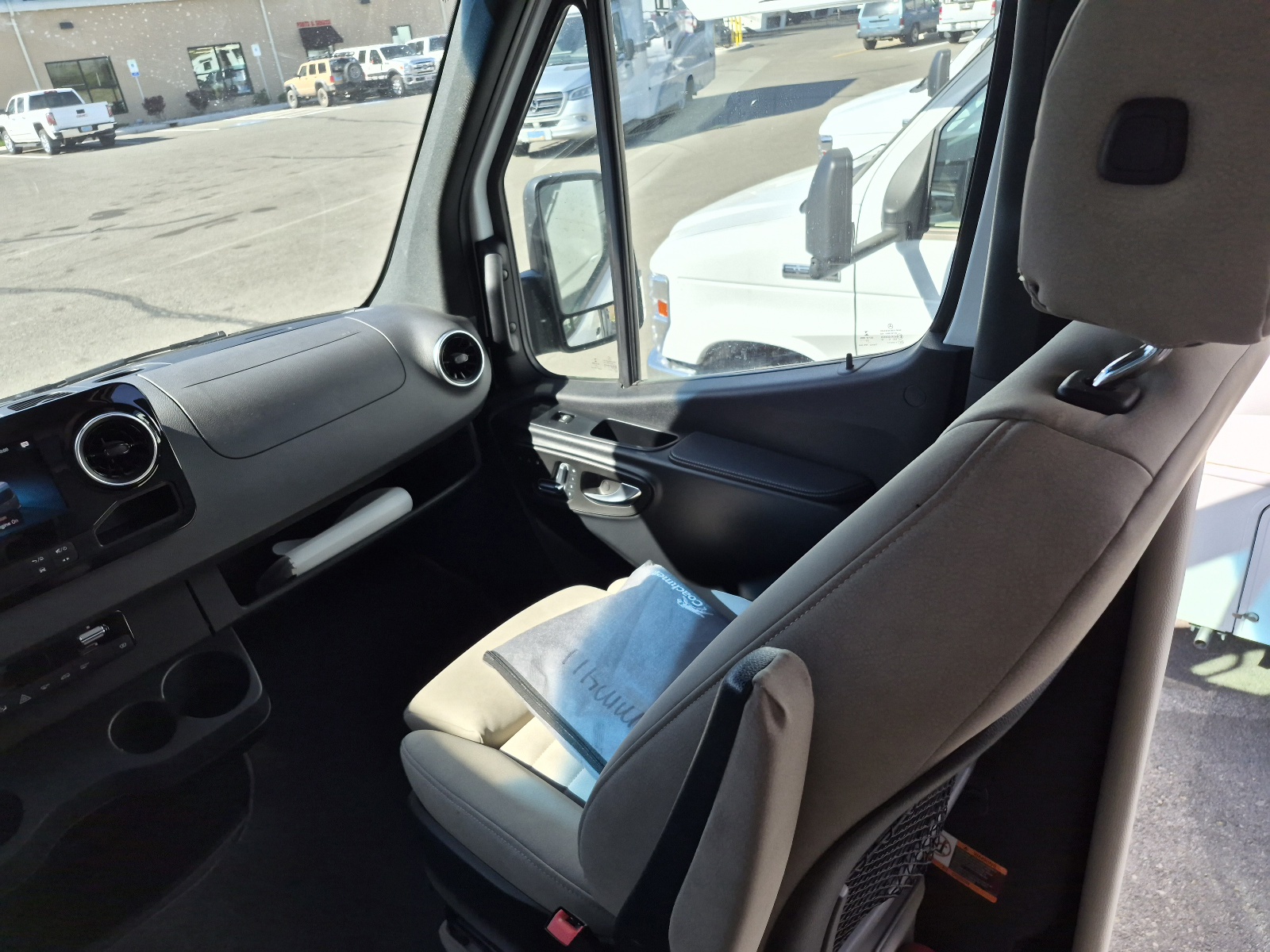 2024 Coachmen Galleria 24Q - Image 5