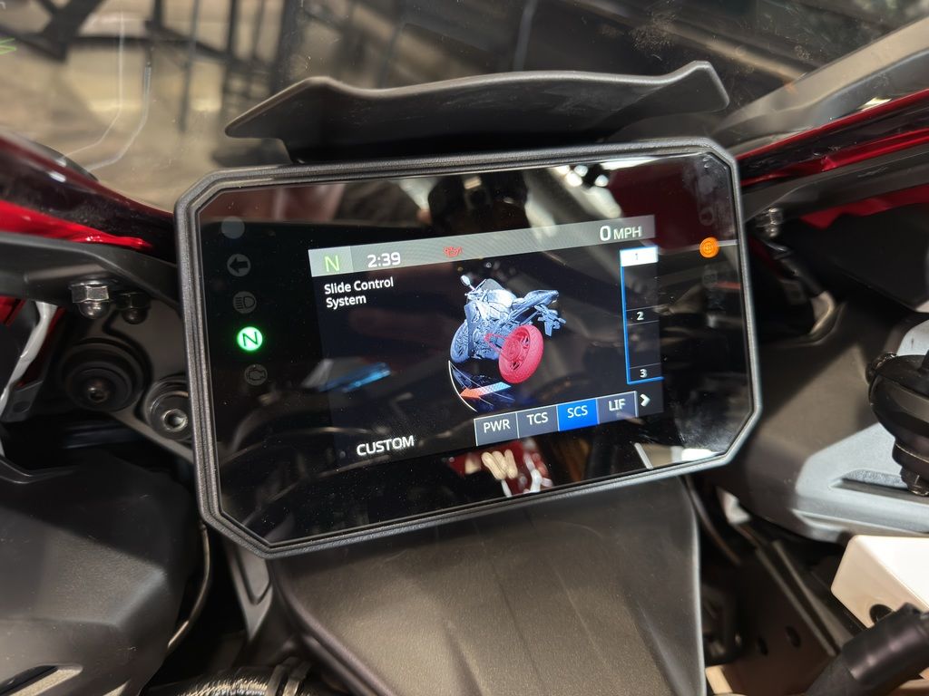 2026 Yamaha YZF-R7 70th Anniversary Edition - Image 39