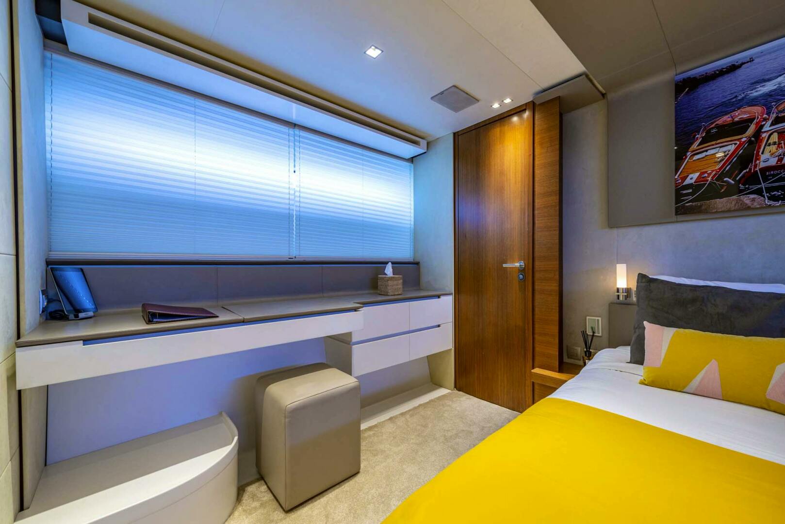 2007 Peri Yachts Peri 29 - Image 20