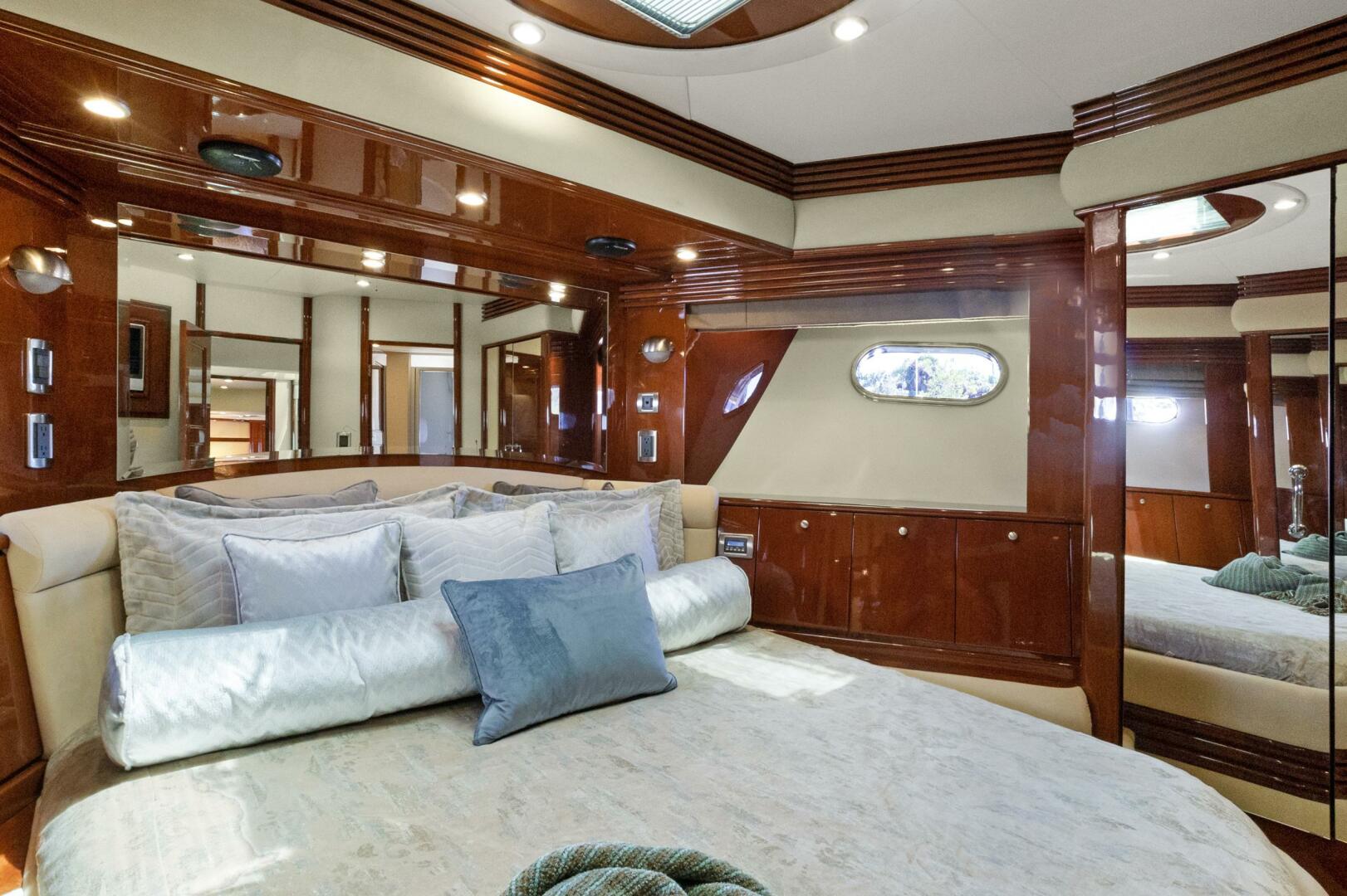 2008 Marquis 690 - Image 35