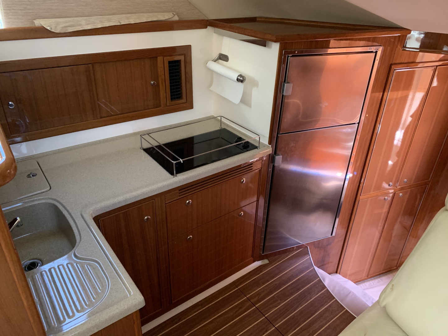 2008 Riviera 42 Flybridge - Image 11