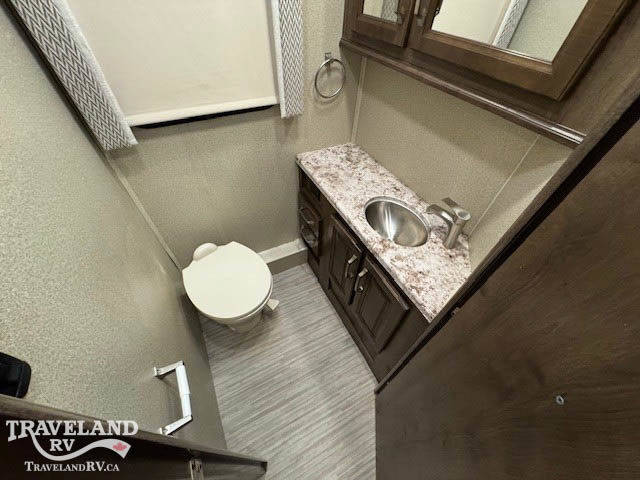 2018 Entegra Coach Esteem 29V - Image 14
