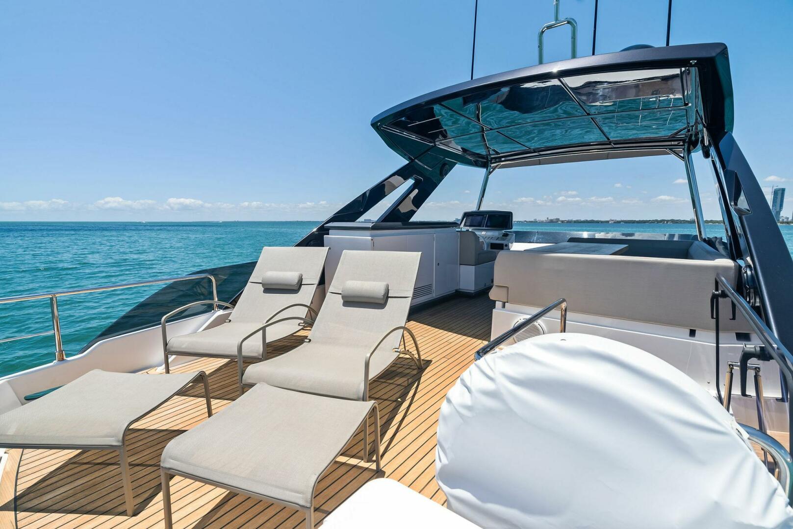 2023 Ferretti Yachts 670 - Image 39