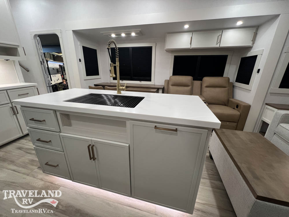 2027 Brinkley RV Model Z 3610 - Image 13