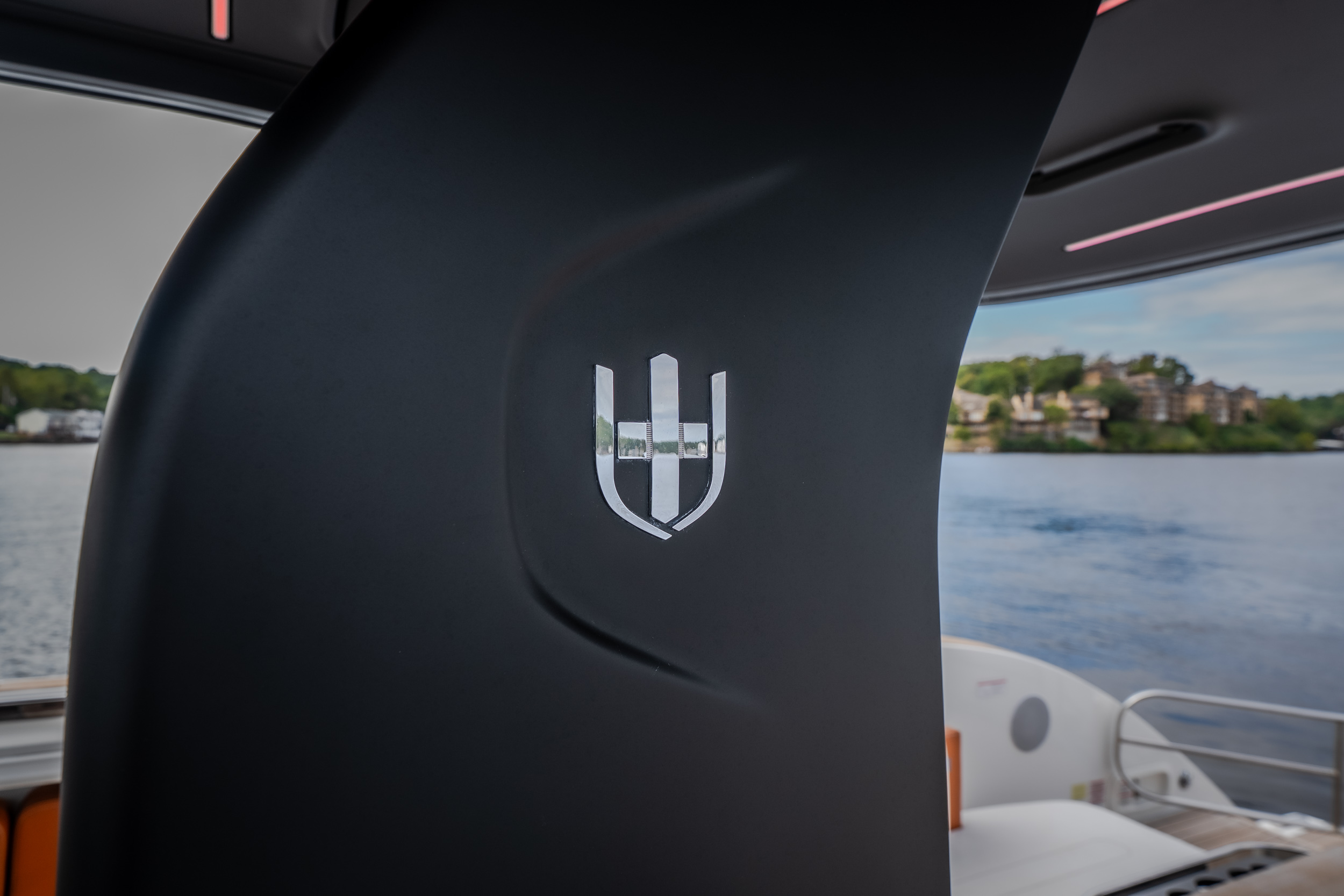 2025 Invictus TT430S - Image 41