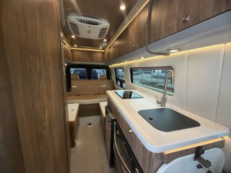 2027 AIRSTREAM INTERSTATE 24GL - Image 19