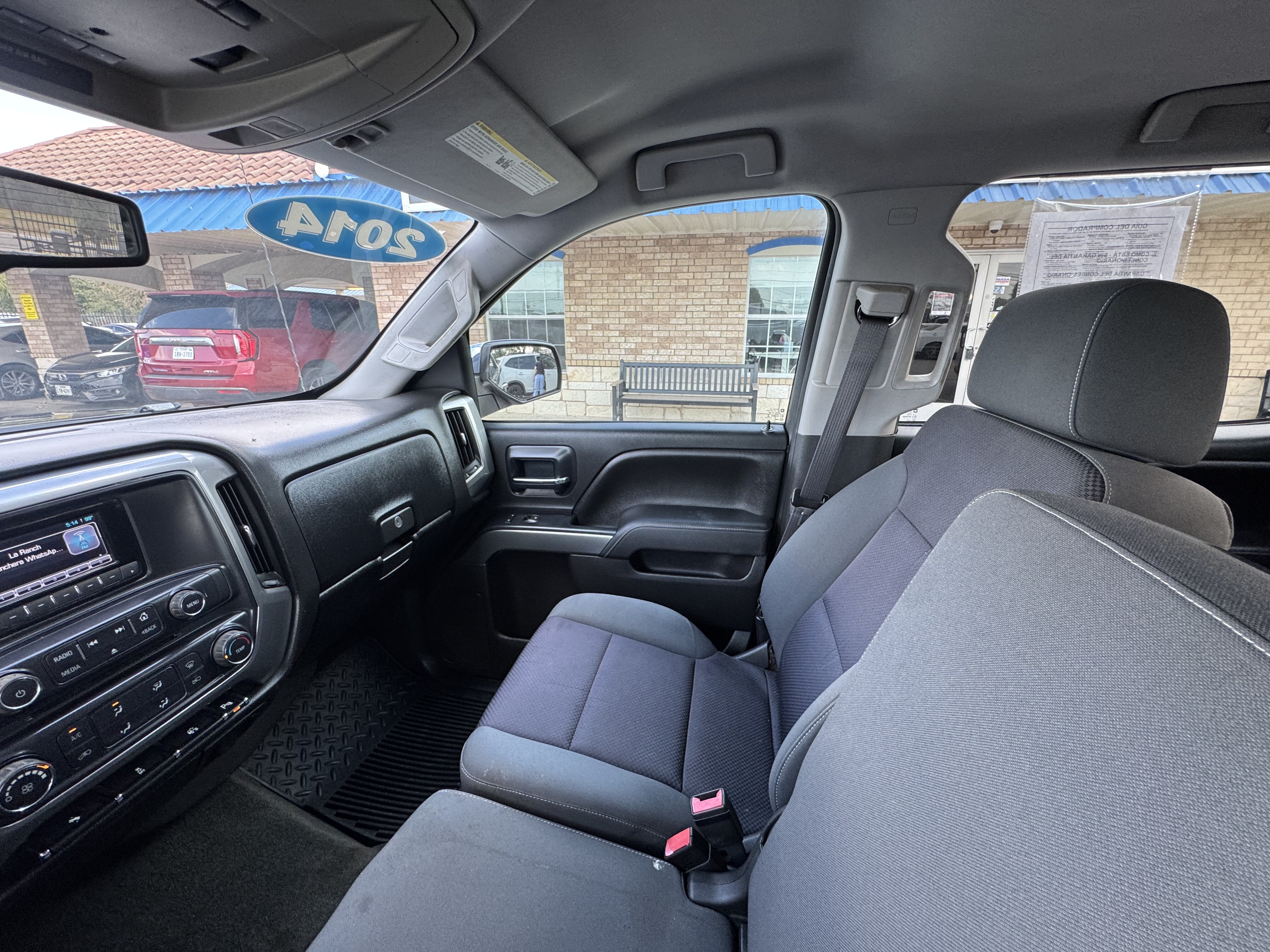 2014 Chevrolet Silverado 1500-V8 Crew Cab LT 2WD - Image 5