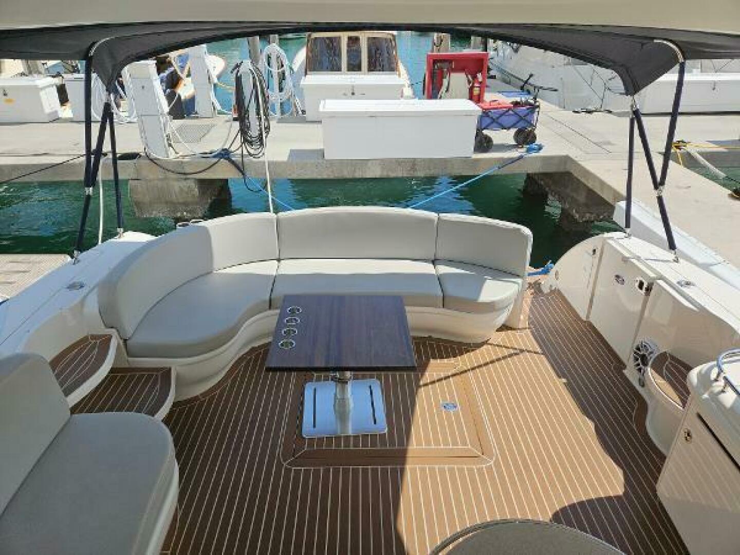 2005 Sea Ray 500 Sundancer - Image 13