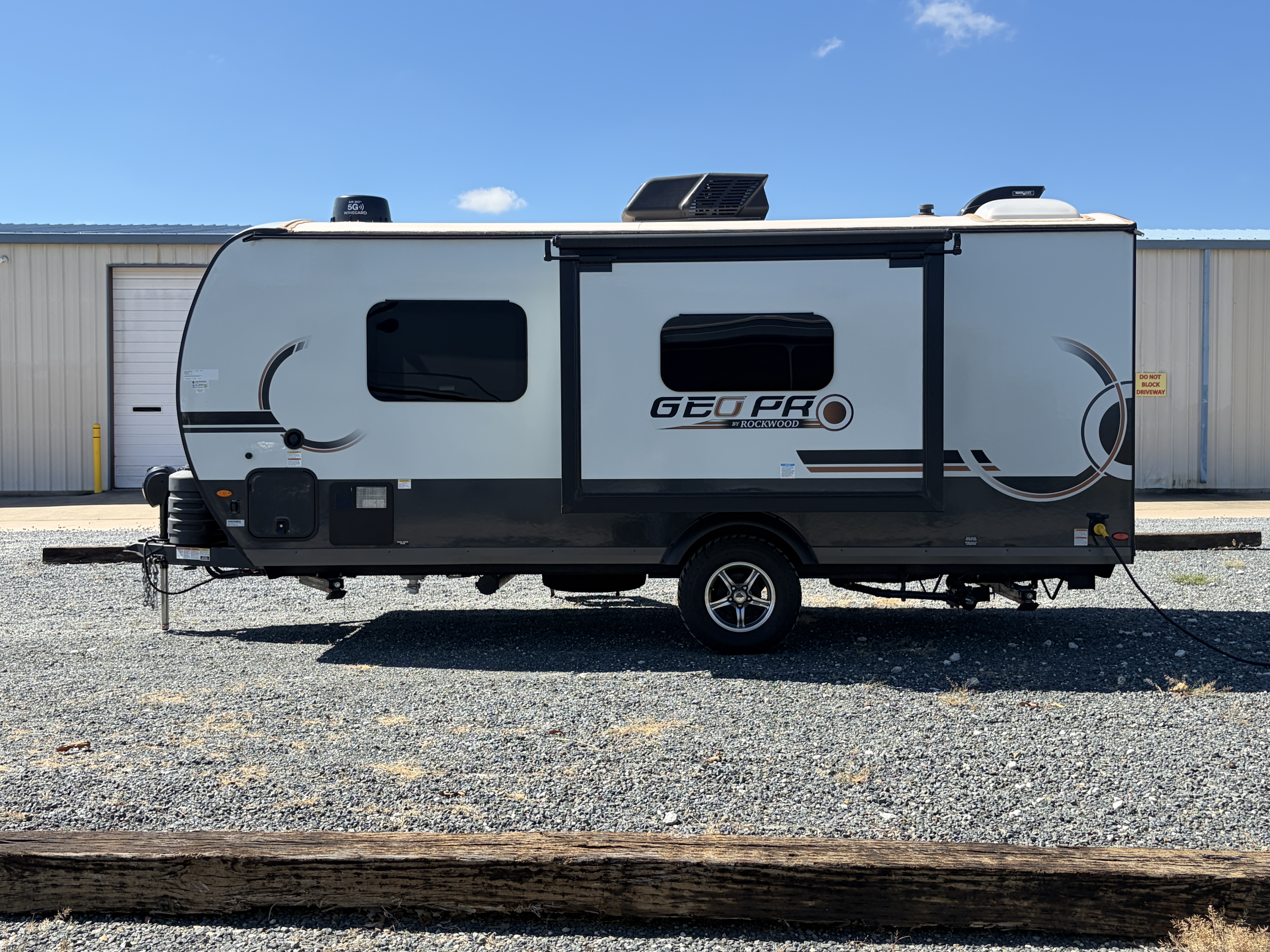 2025 Forest River Rockwood Geo Pro G20FBS - Image 4