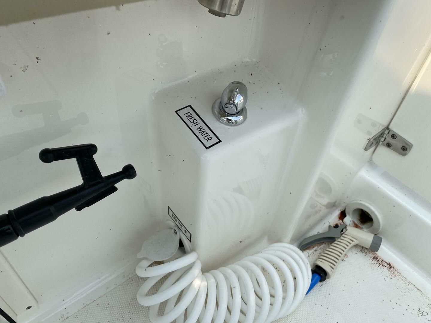 2021 Pursuit 266 Dual Console - Image 53