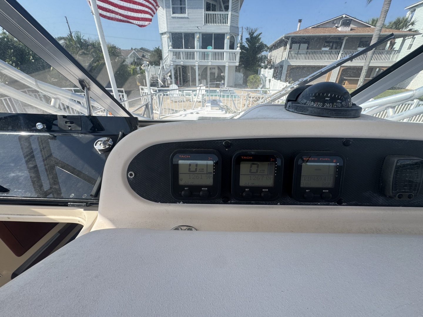 2007 Grady-White 305 Express - Image 17