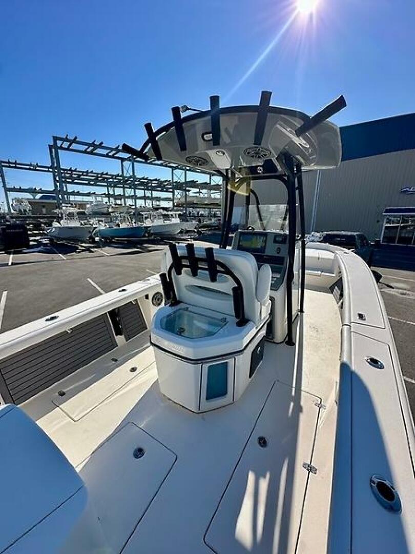 2023 Pathfinder 2700 - Image 34