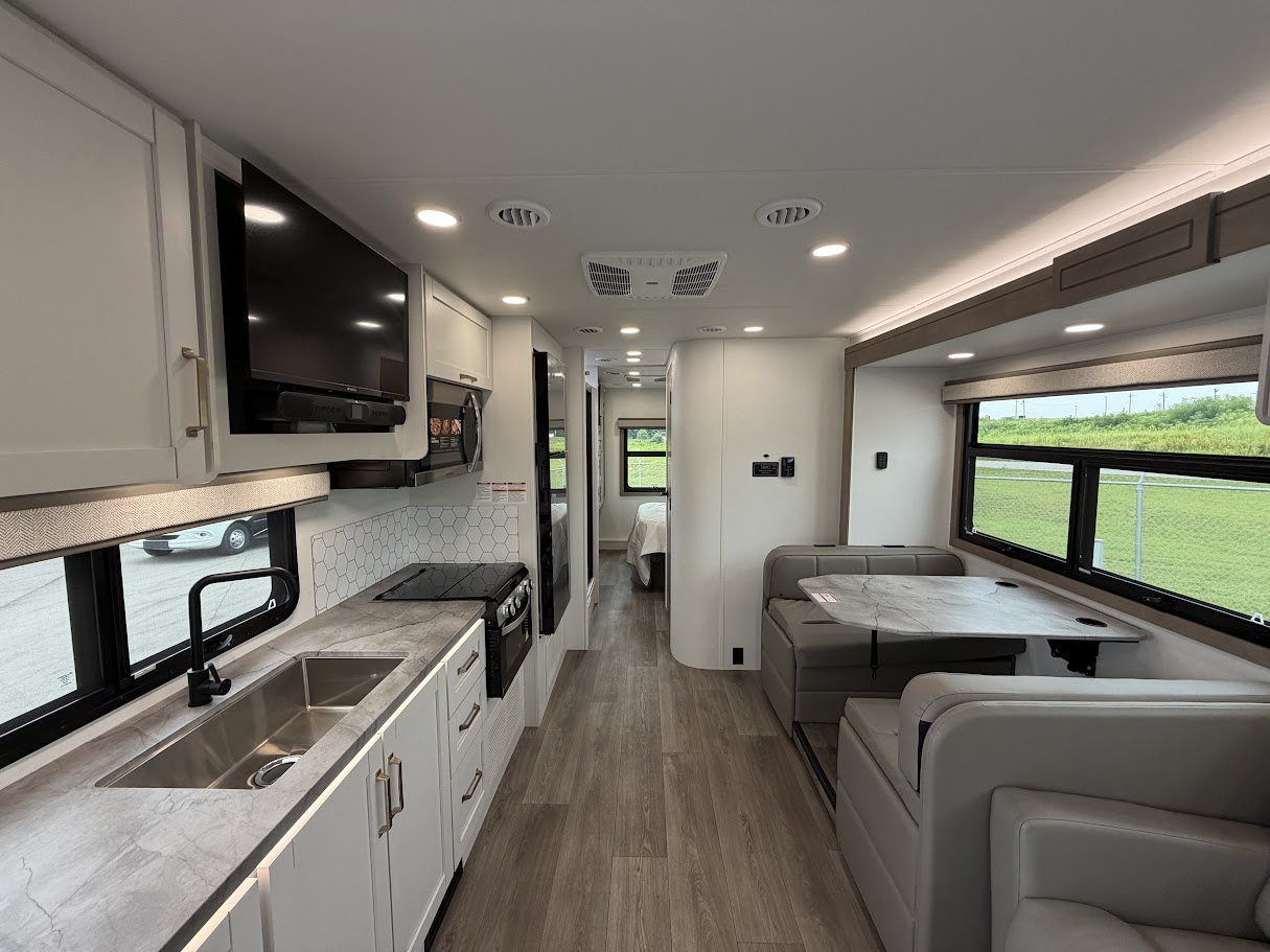 2027 JAYCO GREYHAWK 29MV - Image 10