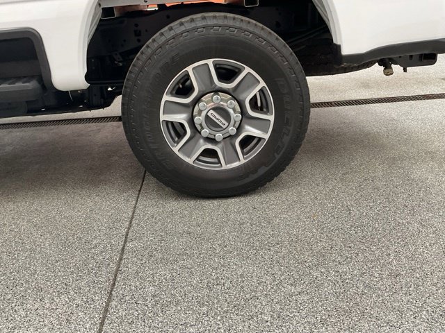 2025 Ford F-250 Super Duty XLT - Image 15