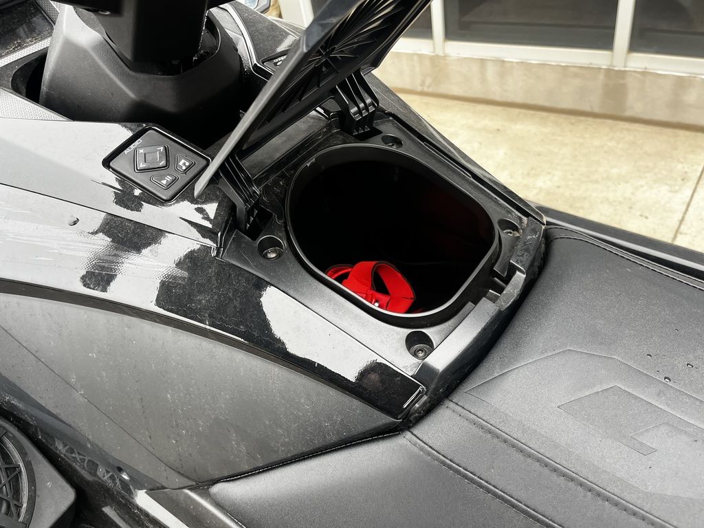 2026 Yamaha WaveRunners GP SVHO™ with Audio - Image 7