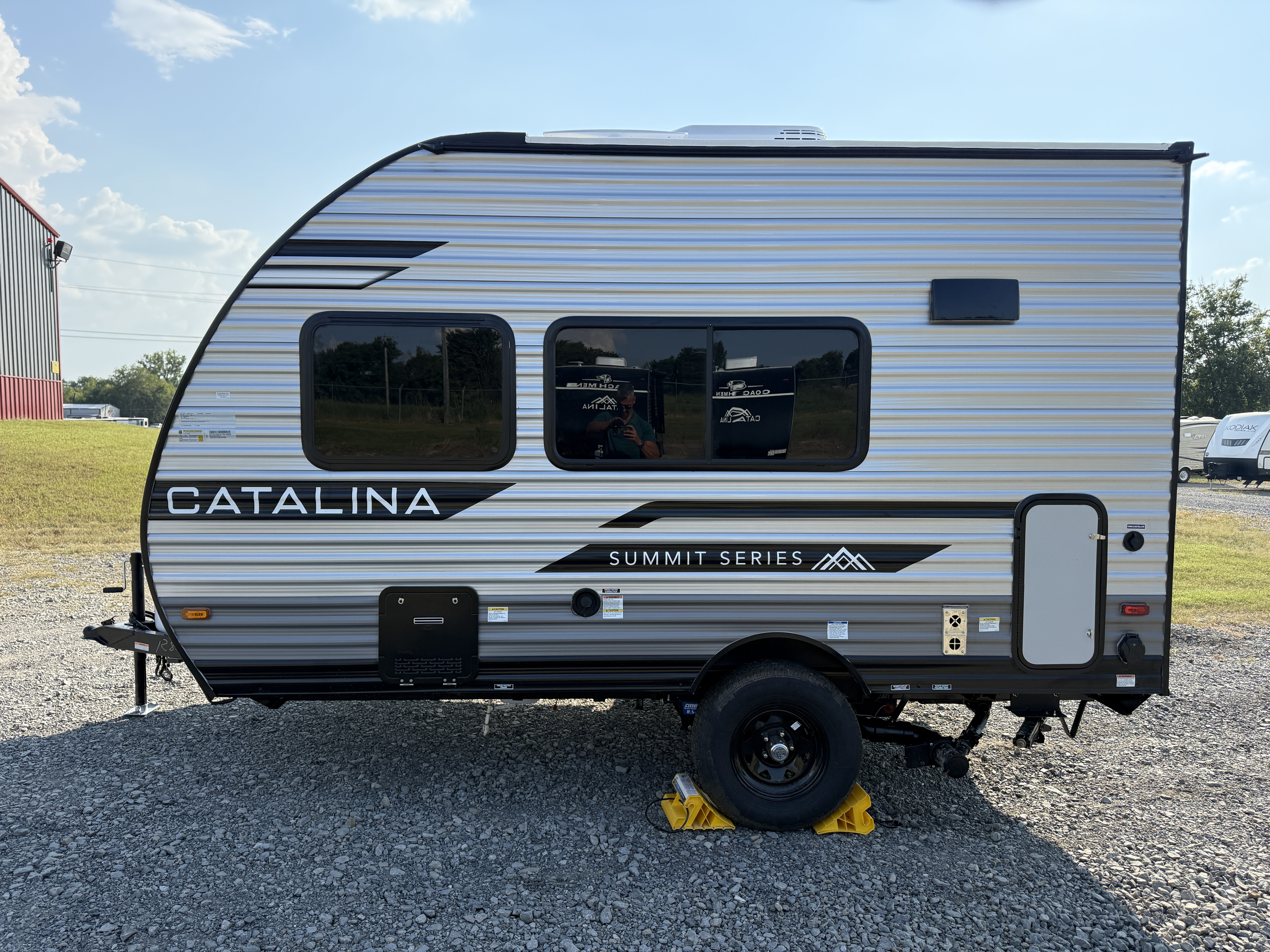 2026 Coachmen Catalina Summit Series 7 134RKX - Image 4