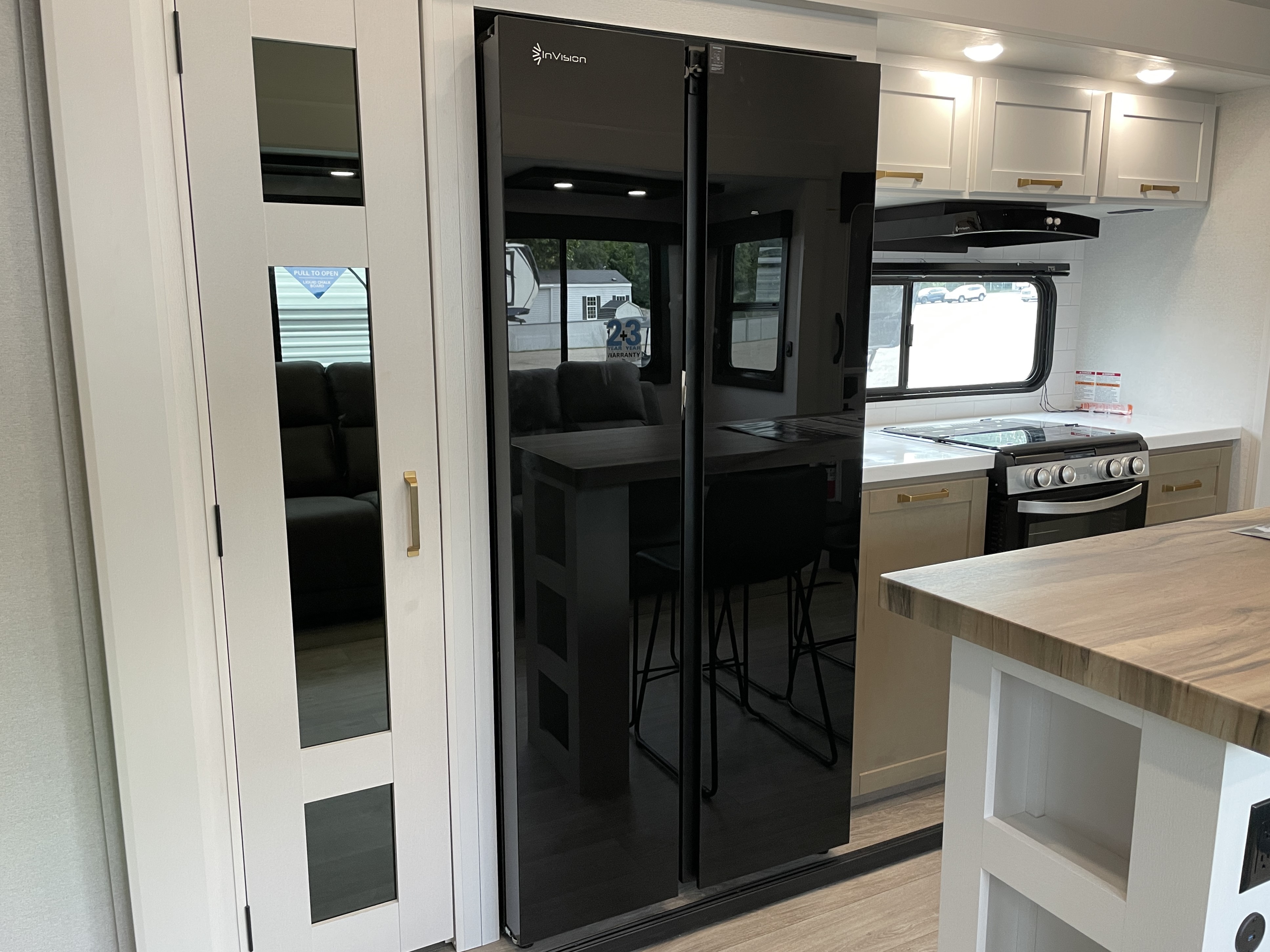 2027 Jayco Eagle 367TBTS - Image 15