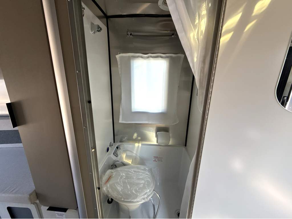 2026 AIRSTREAM Basecamp 20XE - Image 20