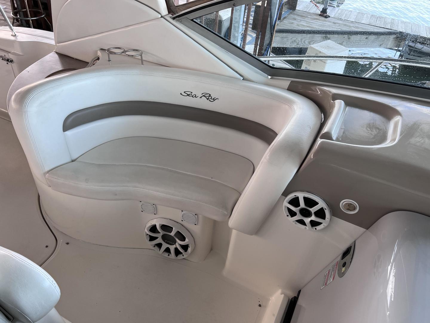 2005 Sea Ray Sundancer 320 - Image 27