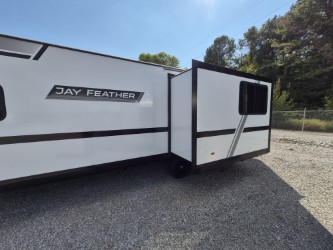 2027 JAYCO JAY FEATHER 25RLSL - Image 25