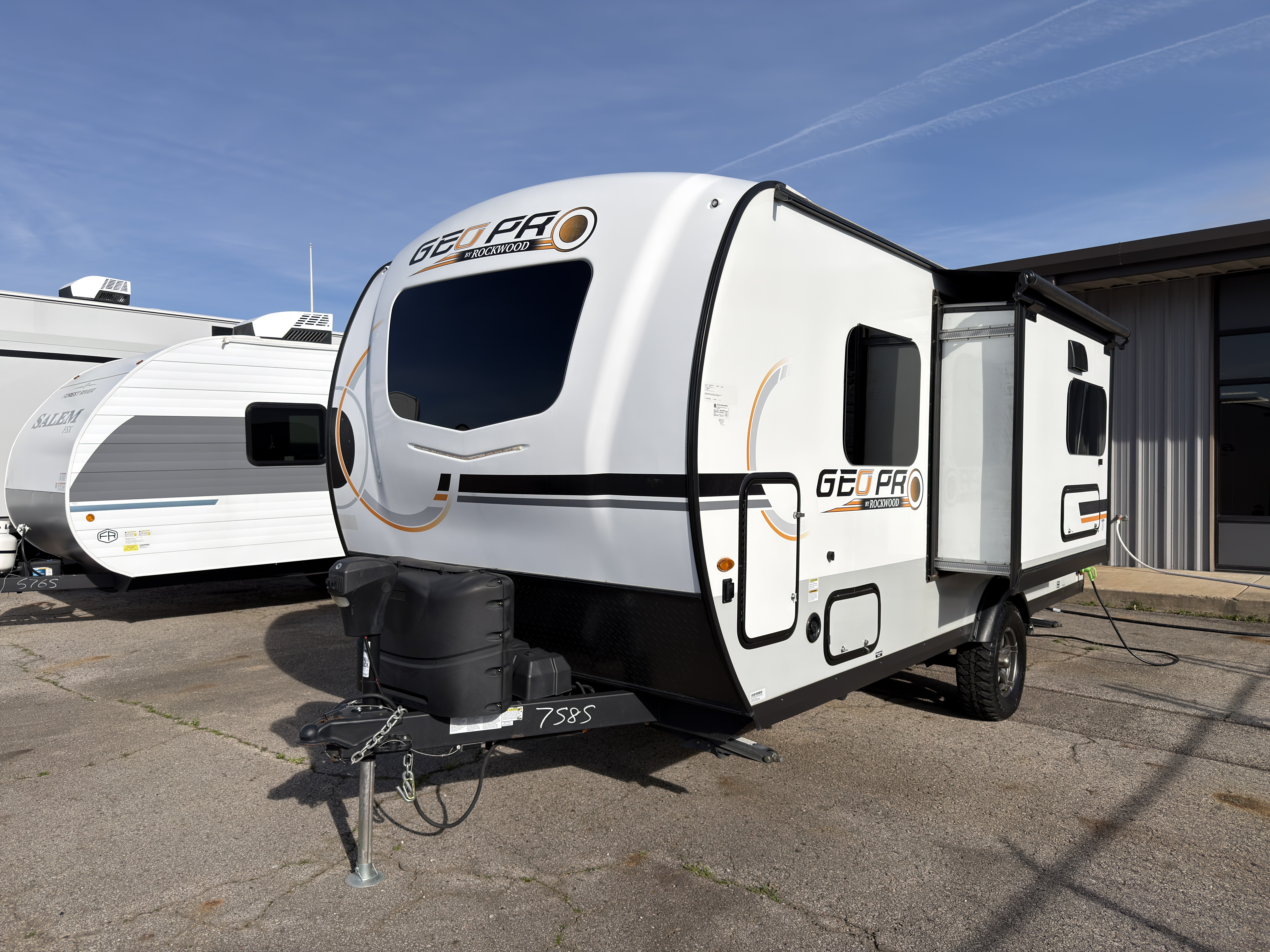 2023 Forest River Rockwood Geo Pro G19FDS - Image 3