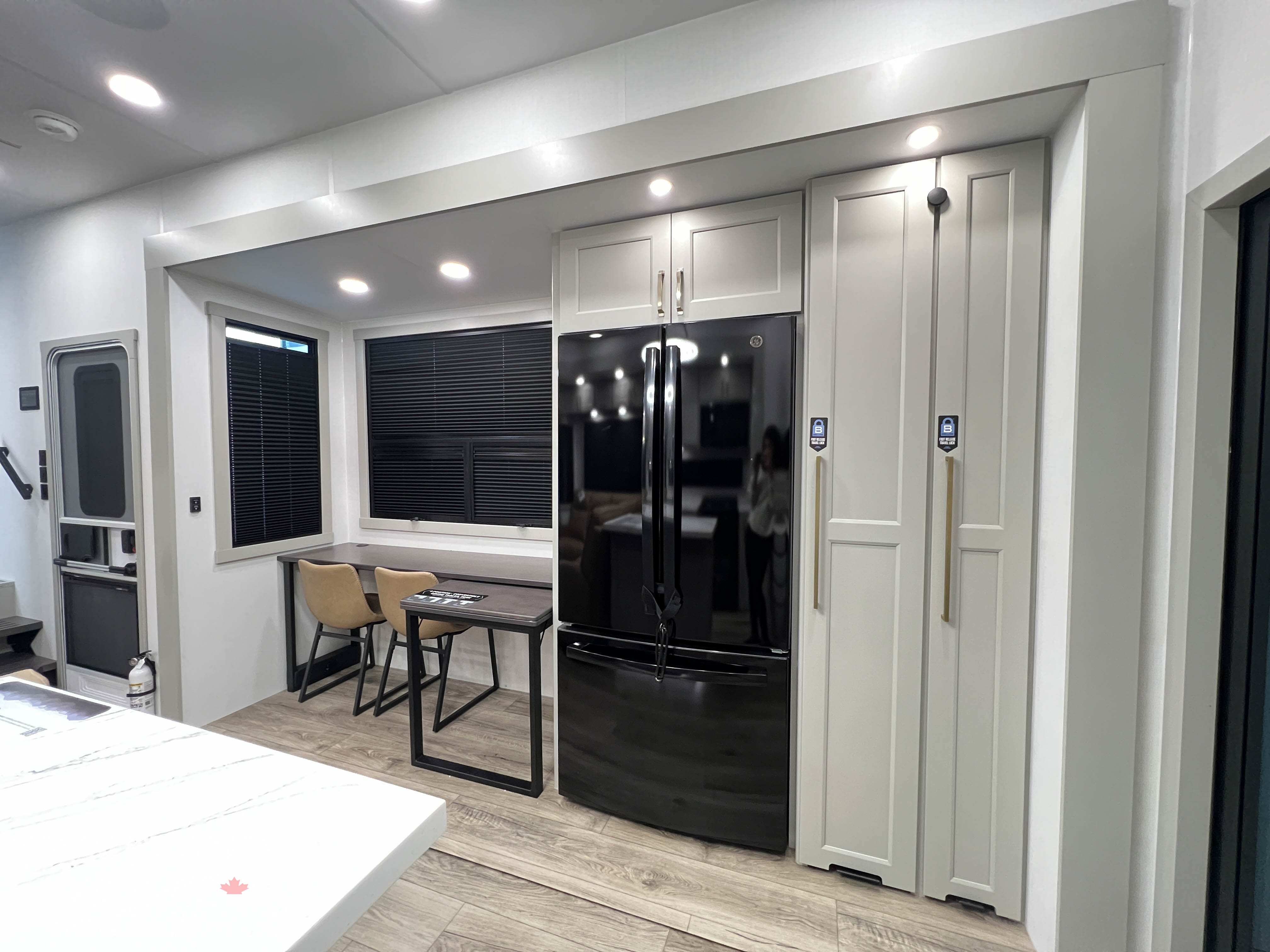 2027 Brinkley RV Model G 3950 - Image 33
