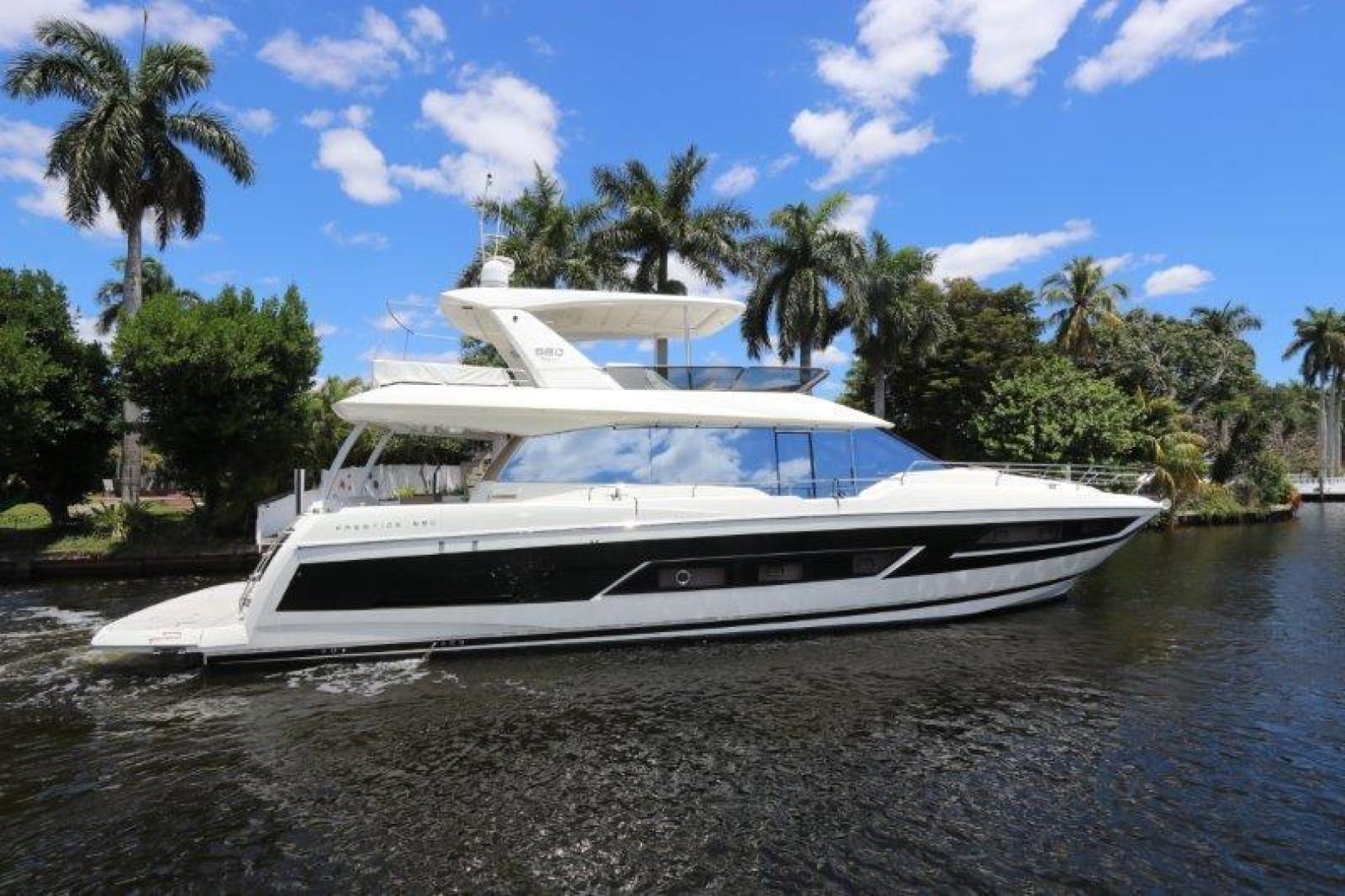 2017 Prestige Motoryacht - Image 3