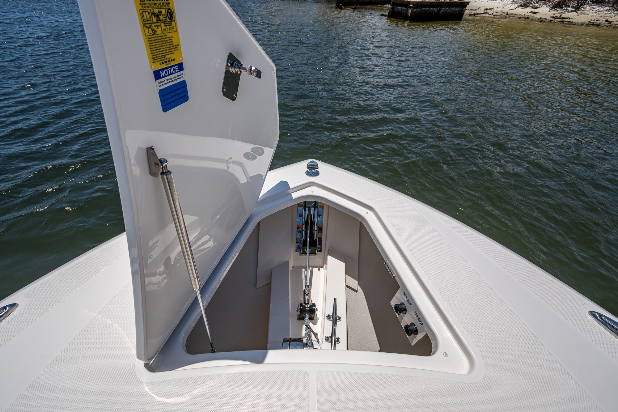2024 Tiara Yachts 38 LS Base - Image 19