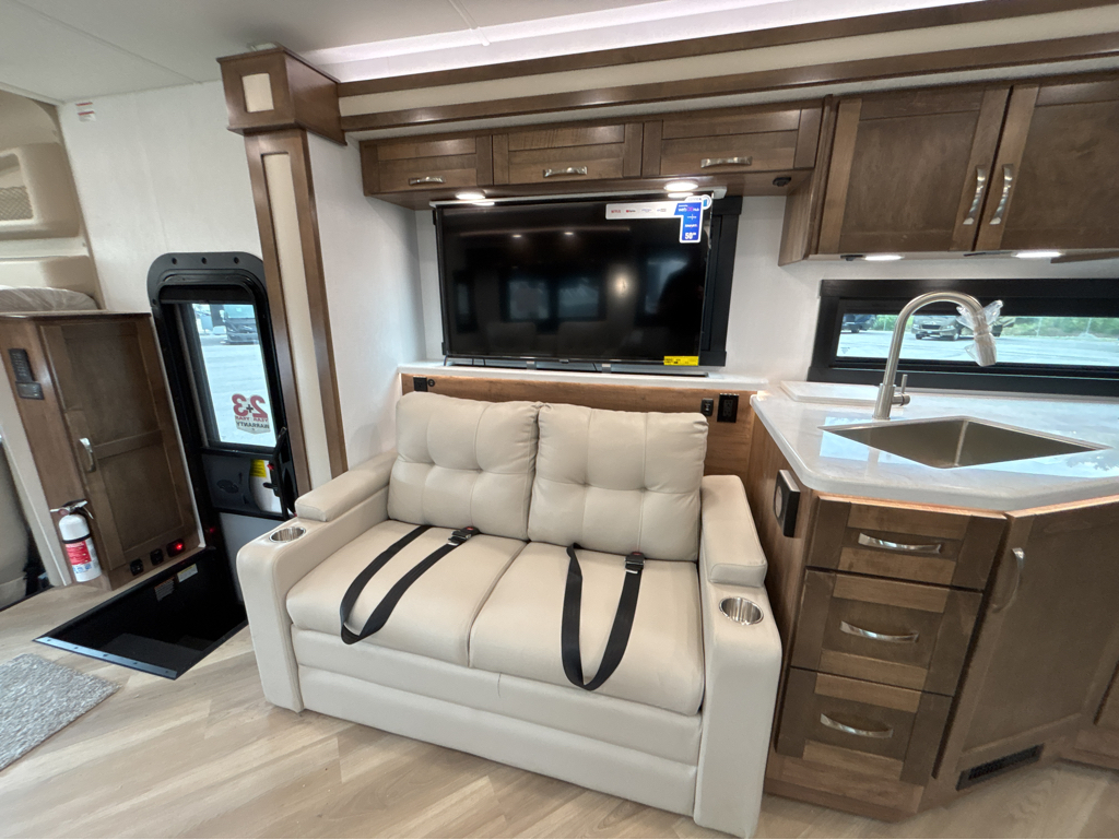 2026 ENTEGRA COACH ACCOLADE 37M - Image 12