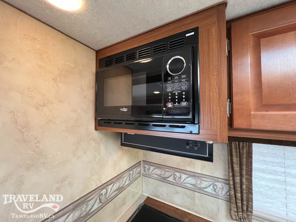 2012 NORTHWOOD ARCTIC FOX 811 - Image 20