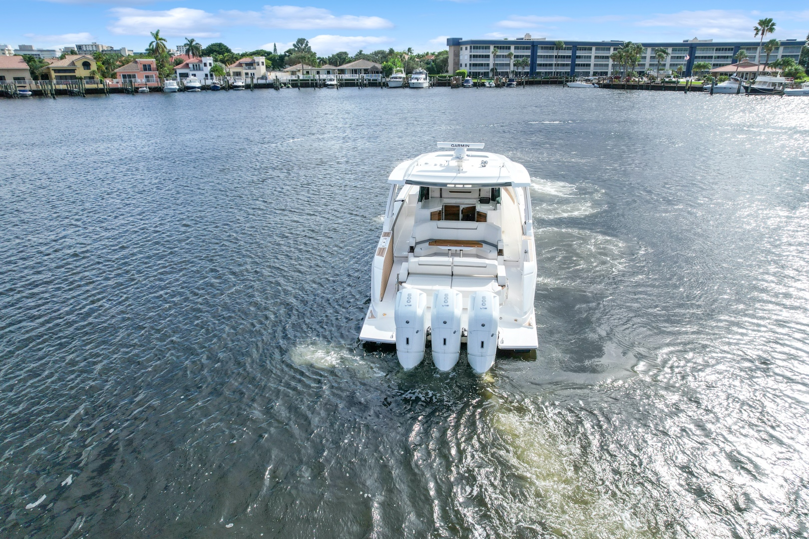 2022 Tiara Yachts - Image 5