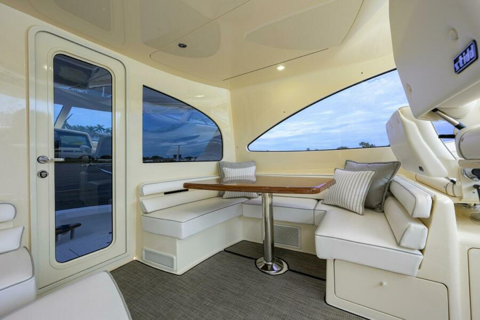 2024 Viking 54 Sport Coupe - Image 17