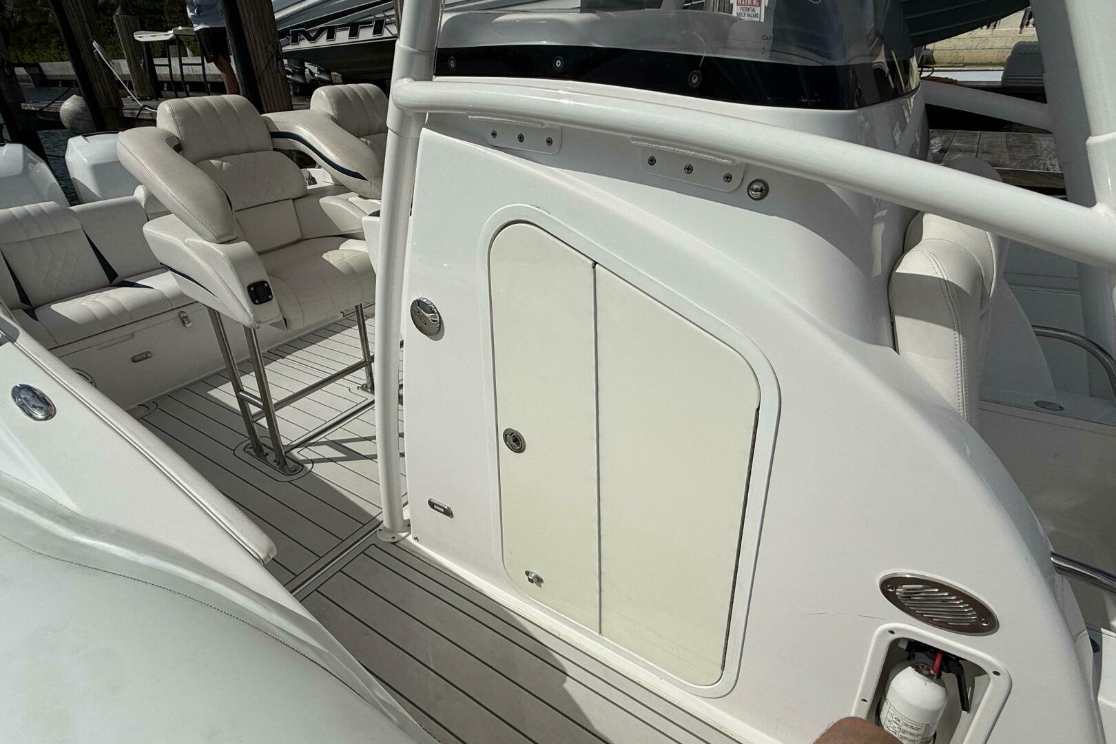 2015 Airship 330 - Image 8