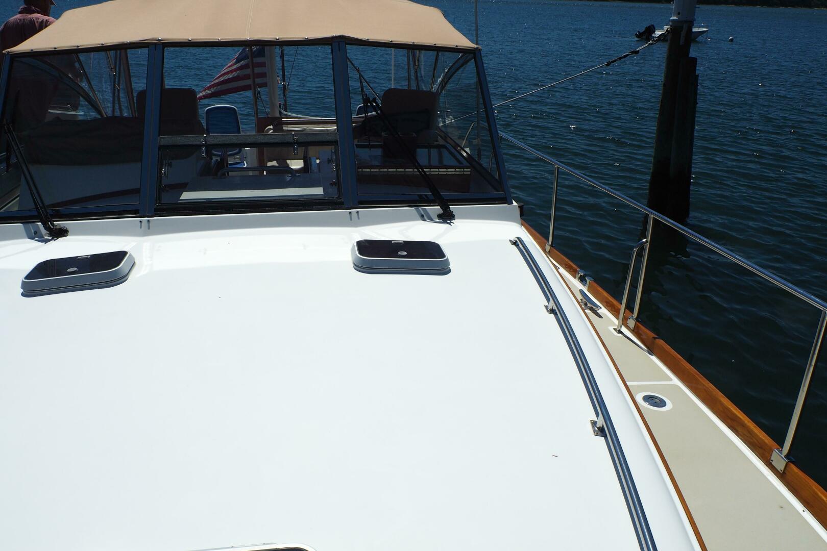 1995 Grand Banks 38 Eastbay EX - Image 24