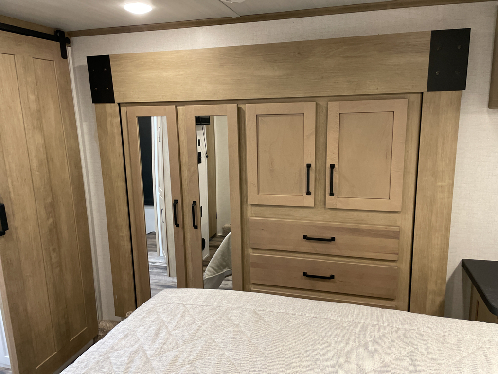 2023 Keystone Raptor 362 - Image 26