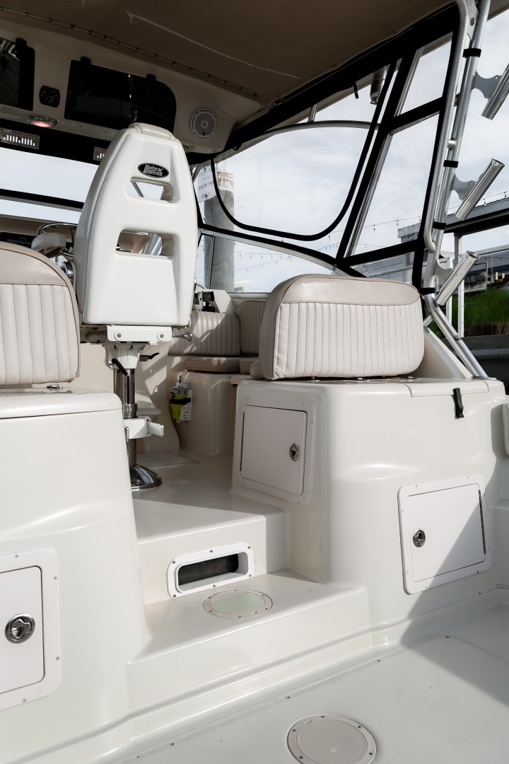 2003 Grady-White - Image 15