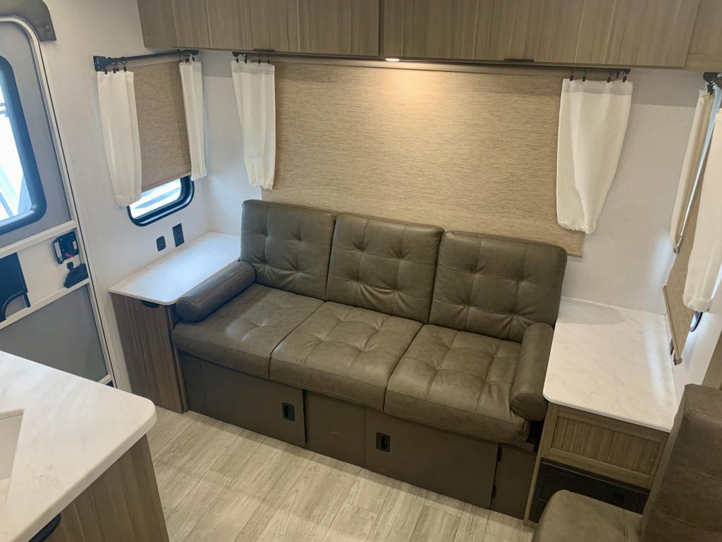 2025 FOREST RIVER WILDWOOD 24RLXLX - Image 22