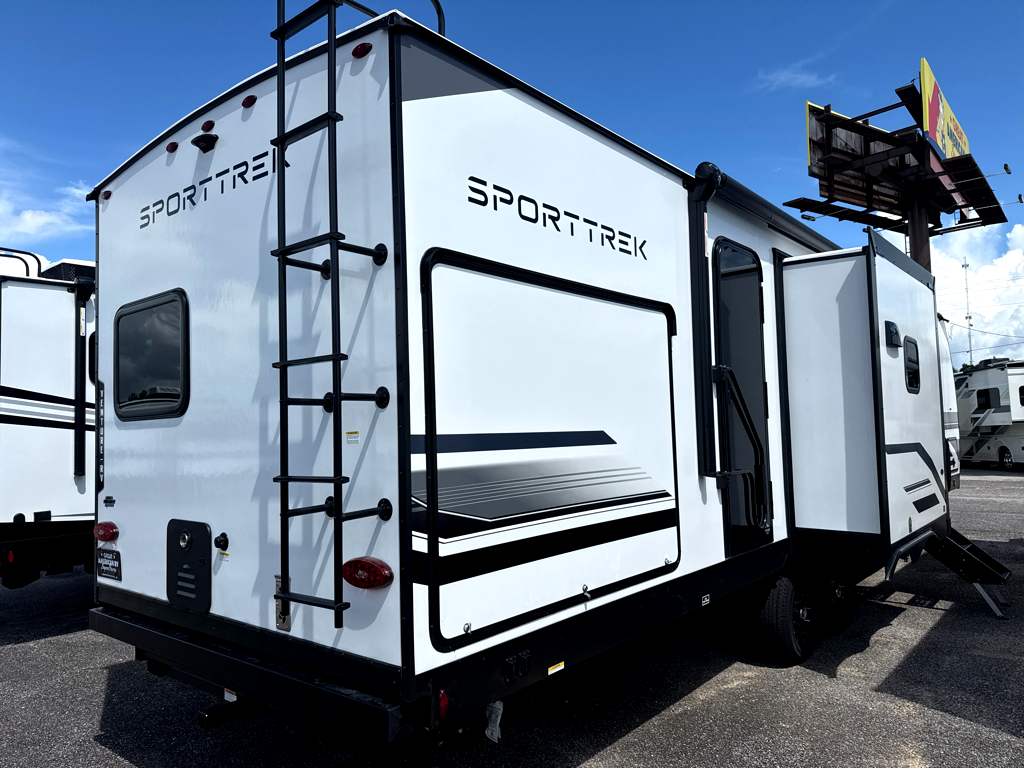 2027 VENTURE RV SPORTTREK 333VIK - Image 4