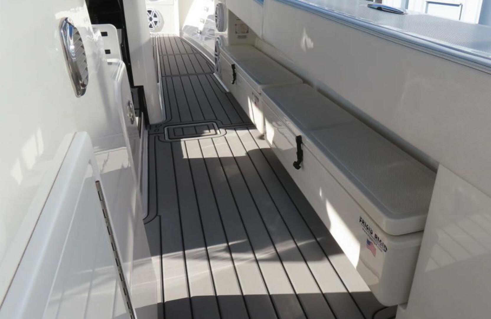 2018 HCB 53 Suenos - Image 22