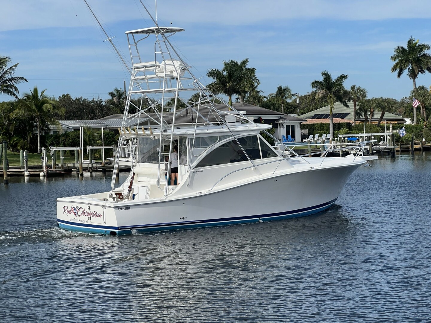 2007 Luhrs 41 Hardtop Express - Image 1