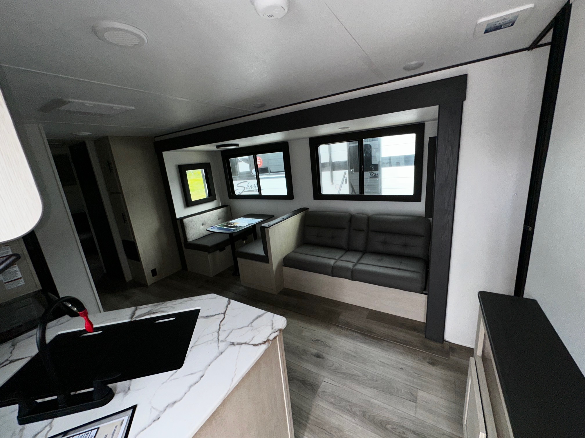 2026 Coachmen Shasta I-5 530BQB - Image 5