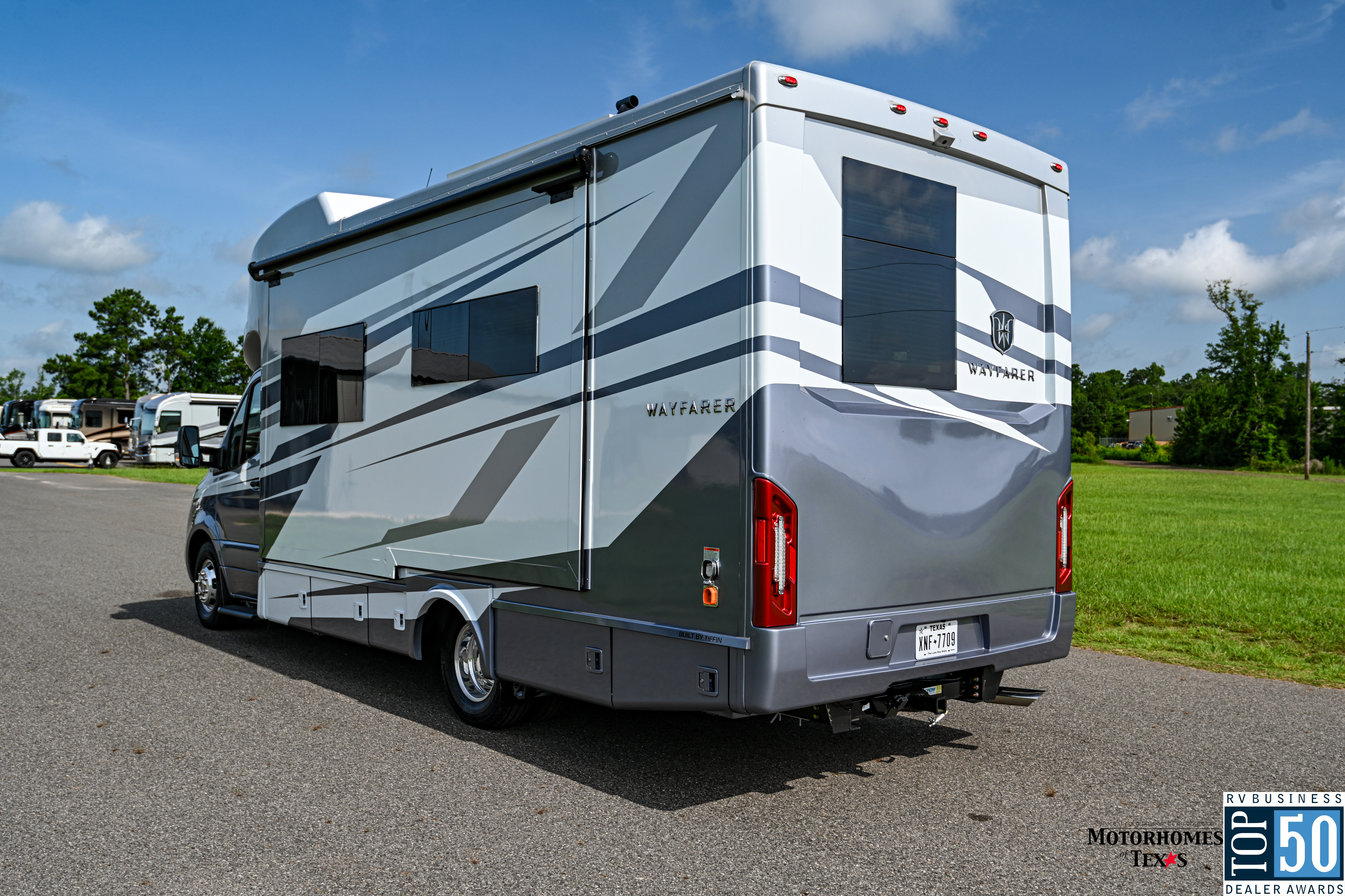 2026 Tiffin Wayfarer 25 XRW - exterior 24