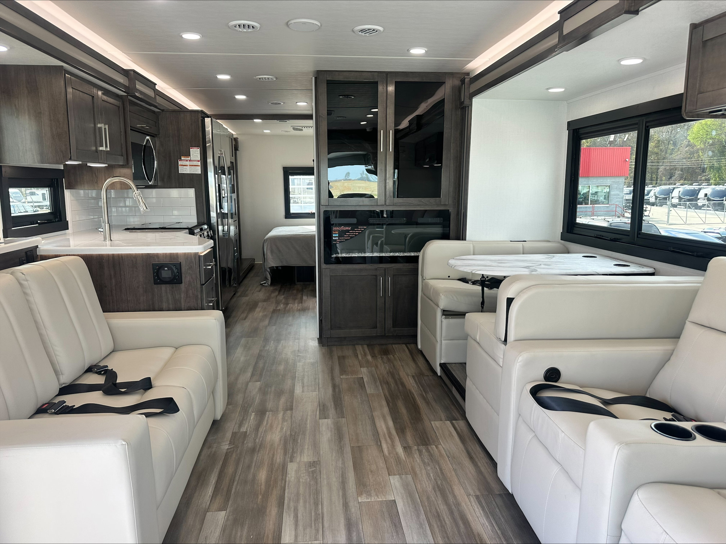 2026 JAYCO PRECEPT 34G - Image 13