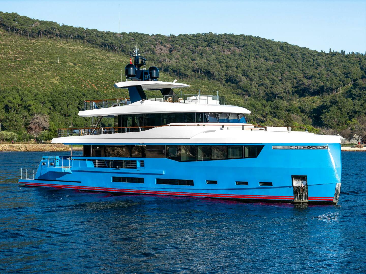 2024 AES Yacht - Image 5