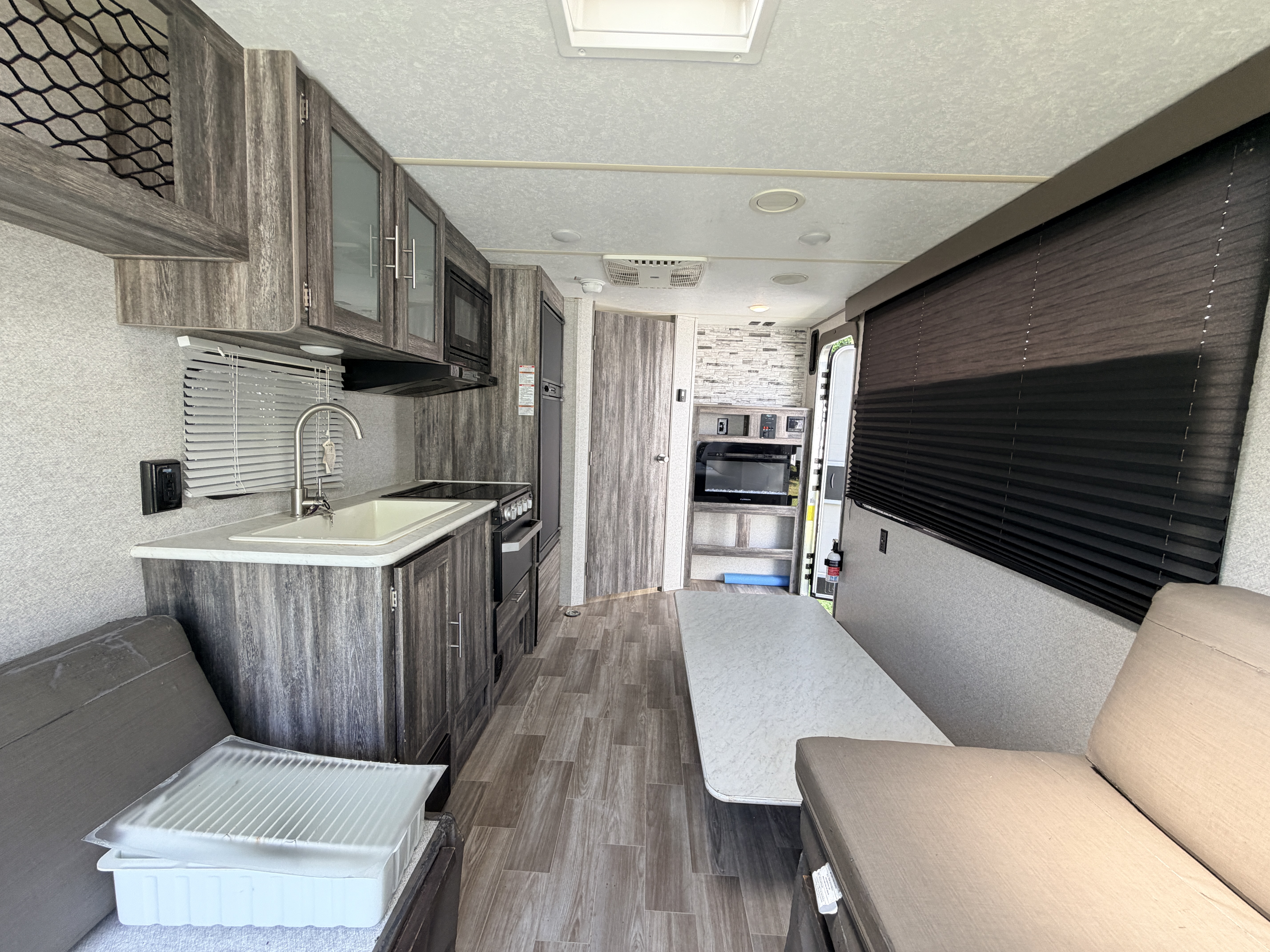 2019 Forest River Salem FSX 260RT - Image 11